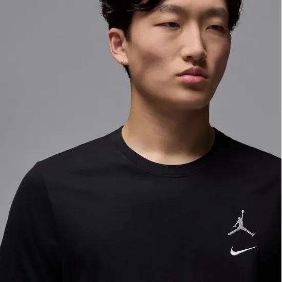 Футболка Nike Air Jordan Flight MVP Crew IB8914-010