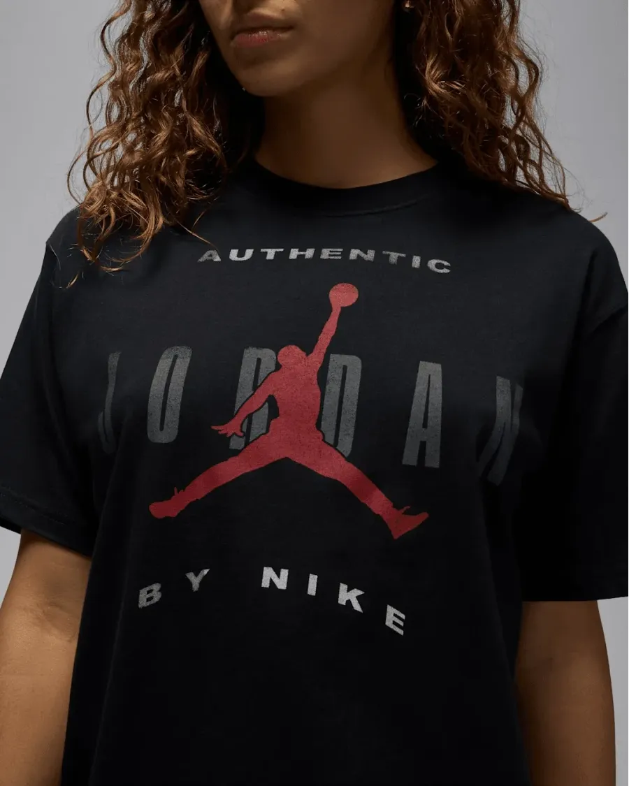 Футболка Nike Air Jordan Flight Graphic IB9943-010