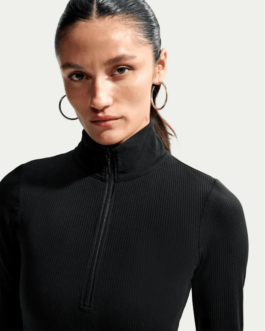 Лонгслів Nike Sportswear Chill Knit IF0577-010