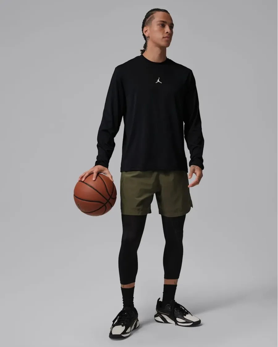 Лонгслів Nike Air Jordan Sport Essentials Dri-FIT IF0887-010