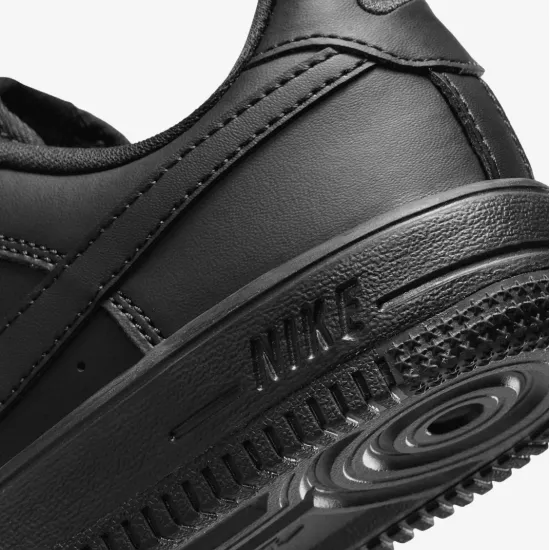Кросівки Nike Force 1 Low IF1673-001