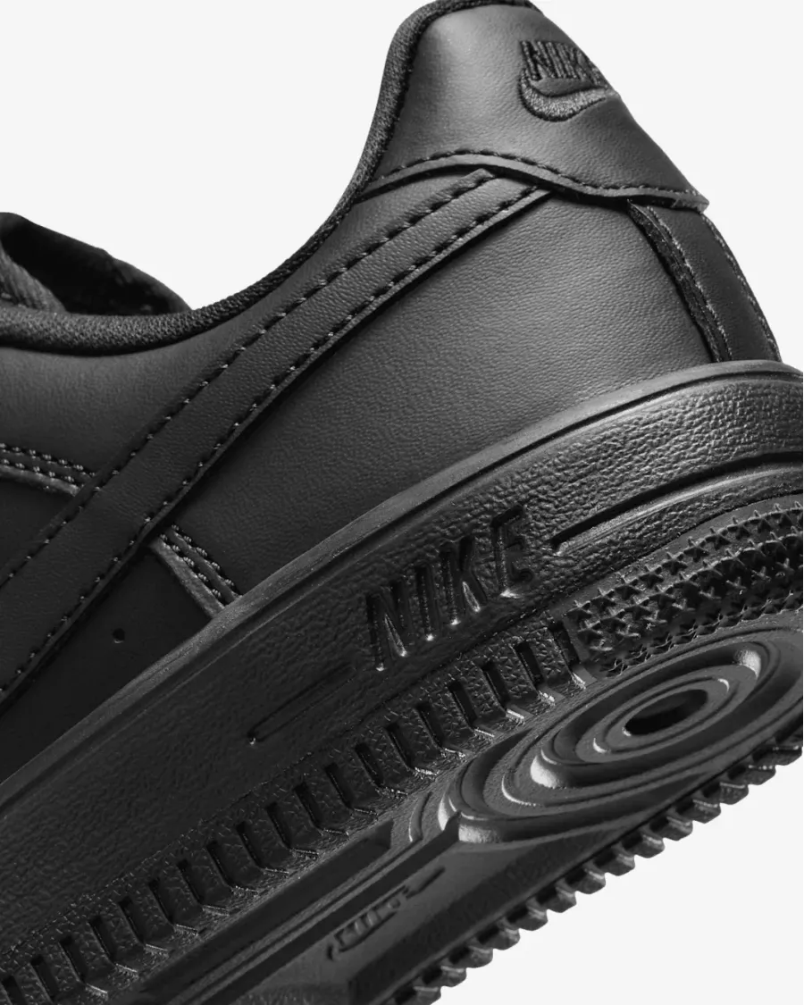 Кросівки Nike Force 1 Low IF1673-001