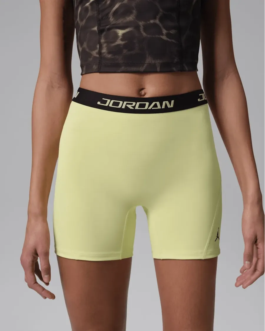 Шорти Nike Air Jordan Sport Essentials Dri-FIT High-Waisted 5