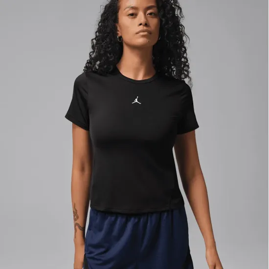 Футболка Nike Air Jordan Sport Essentials Dri-FIT IF2354-010