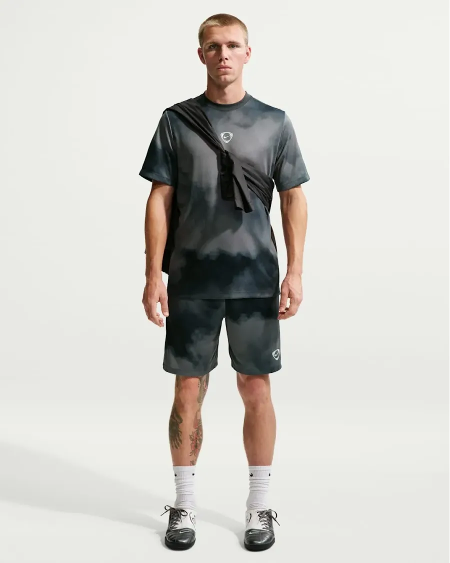 Шорти Nike Academy+ Dri-FIT IF2551-010
