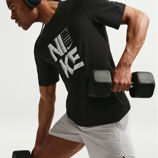 Футболка Nike Hyverse Dri-FIT Training IF2778-010