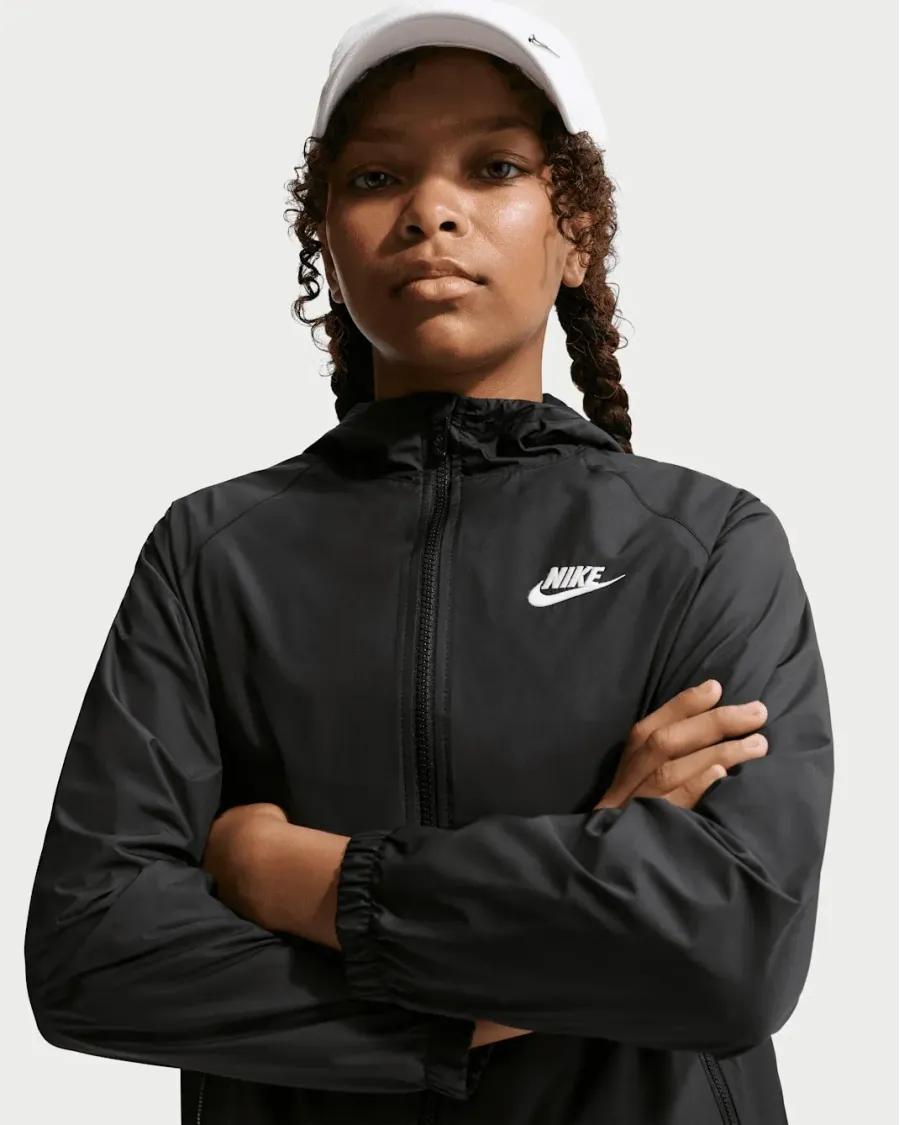 Куртка Nike Sportswear Windrunner Repel IF2821-010