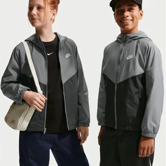 Куртка Nike Sportswear Windrunner Repel IF2821-084