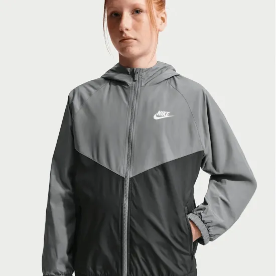 Куртка Nike Sportswear Windrunner Repel IF2821-084
