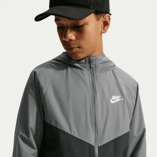 Куртка Nike Sportswear Windrunner Repel IF2821-084