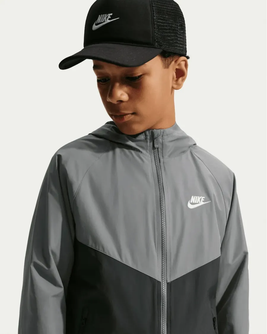 Куртка Nike Sportswear Windrunner Repel IF2821-084