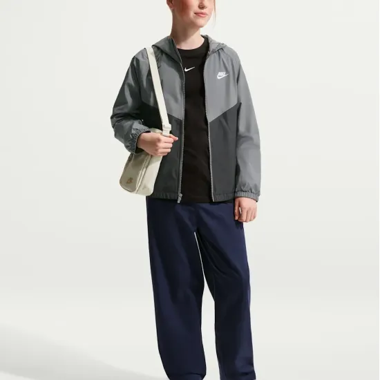 Куртка Nike Sportswear Windrunner Repel IF2821-084