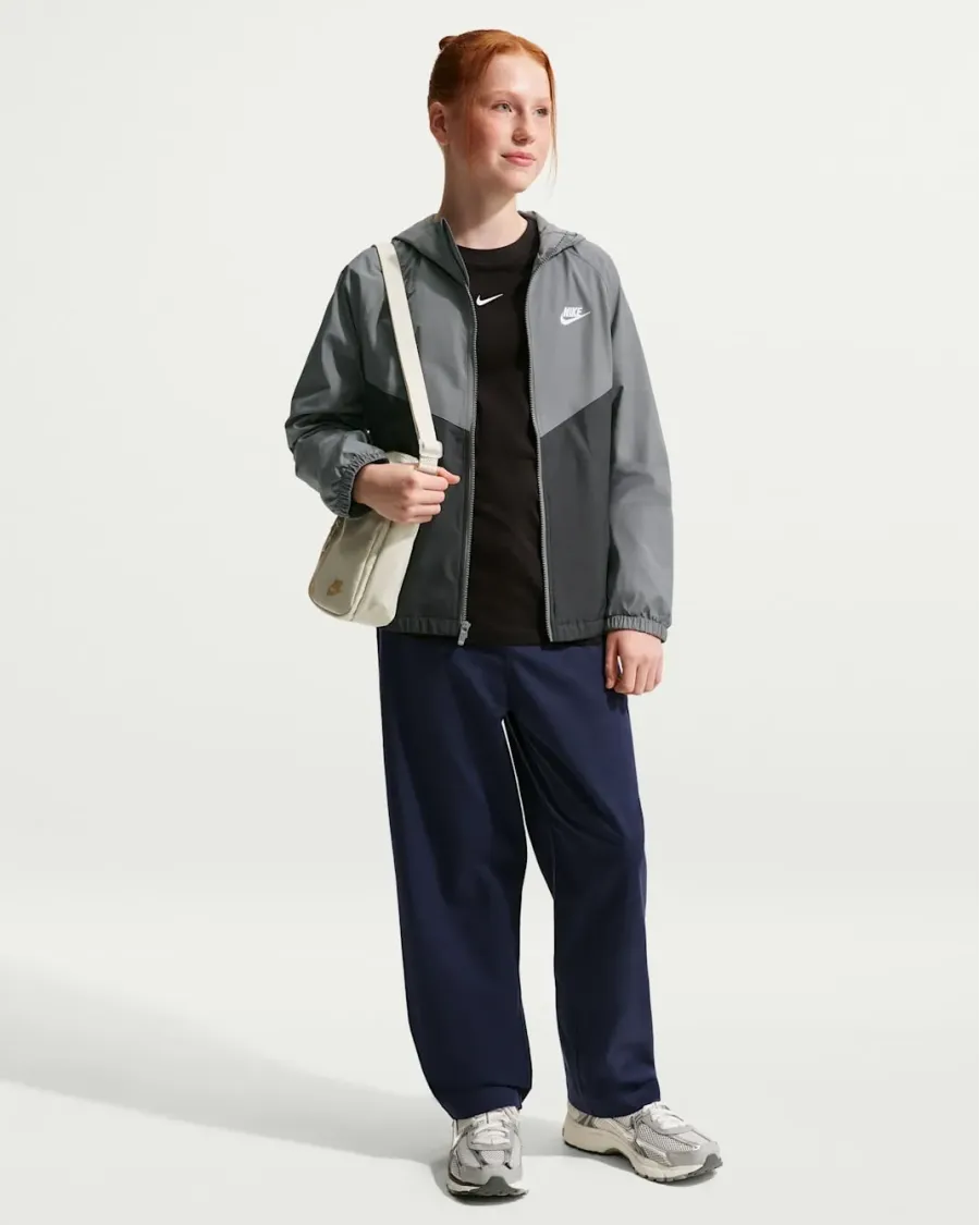 Куртка Nike Sportswear Windrunner Repel IF2821-084