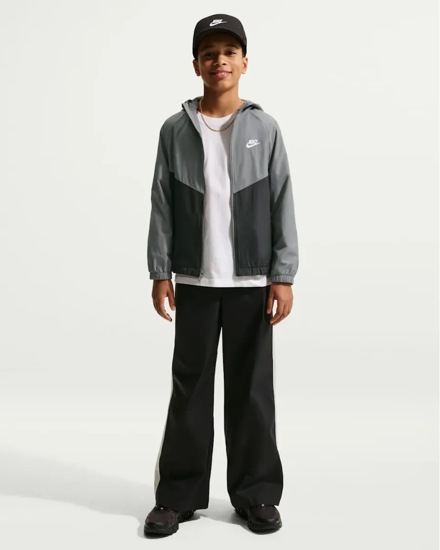 Куртка Nike Sportswear Windrunner Repel IF2821-084