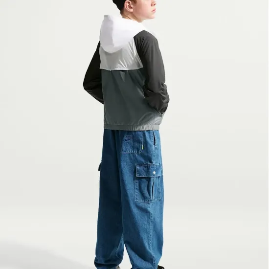 Куртка Nike Sportswear Windrunner Repel IF2821-100