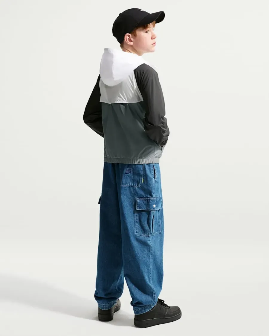 Куртка Nike Sportswear Windrunner Repel IF2821-100