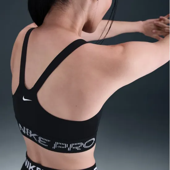 Топ Nike Pro Light-Support Non-Padded IF3973-010