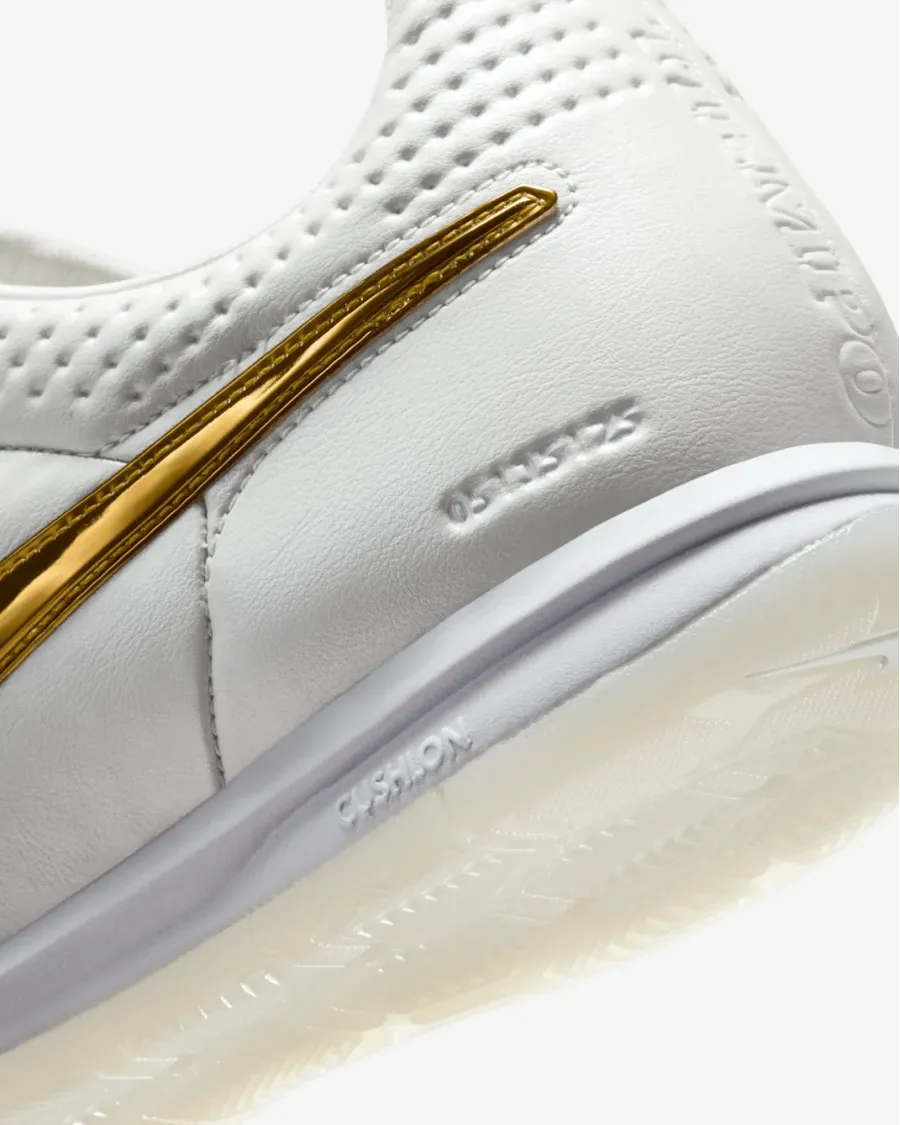 Футзалки Nike Tiempo Legend SE IC IF4389-100