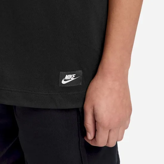 Футболка Nike Sportswear IF5957-011