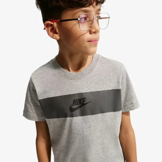 Футболка Nike Sportswear IF5957-063
