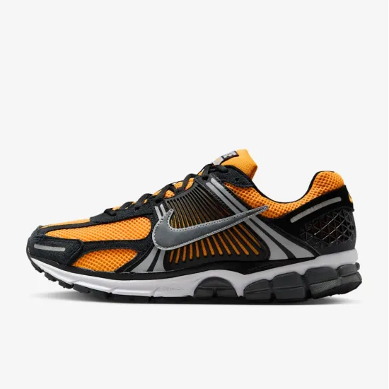 Кросівки Nike Zoom Vomero 5 HV2527-002 IF6211-700