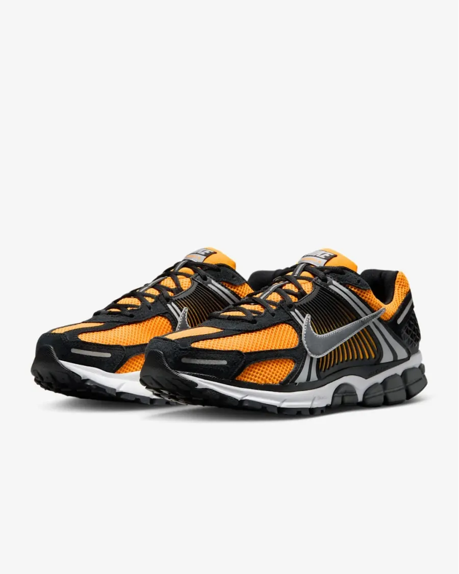 Кросівки Nike Zoom Vomero 5 HV2527-002 IF6211-700