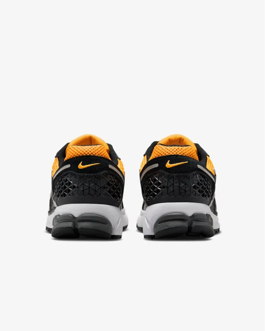 Кросівки Nike Zoom Vomero 5 HV2527-002 IF6211-700