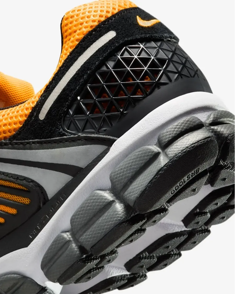 Кросівки Nike Zoom Vomero 5 HV2527-002 IF6211-700