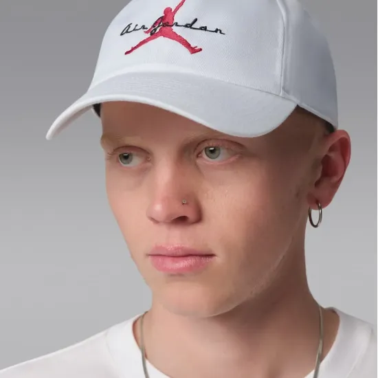 Кепка Nike Air Jordan Club Cap Unstructured Adjustable IF8483-100