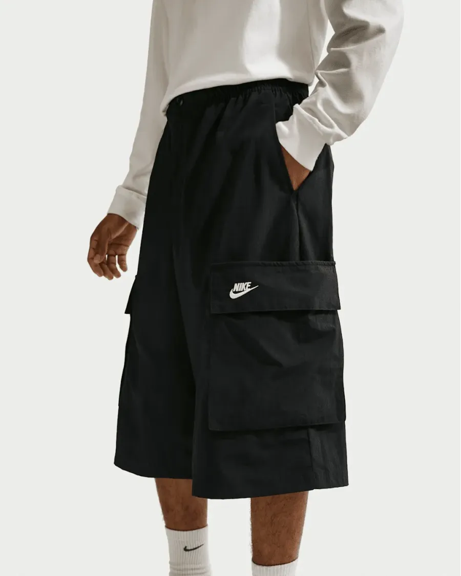 Шорти Nike Sportswear Club Oversized IF8542-010