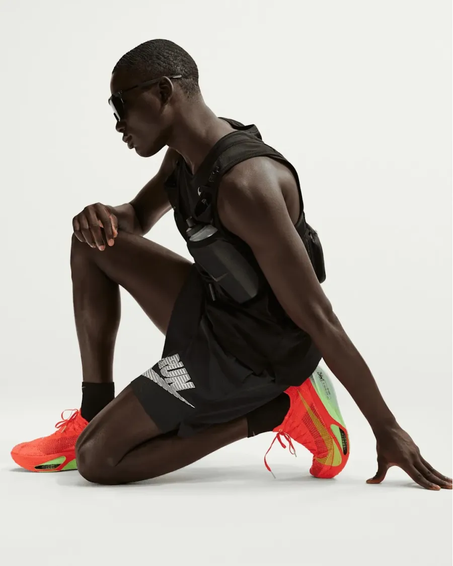 Шорти Nike Challenger Dri-FIT 18cm Brief-Lined Running IF9487-010