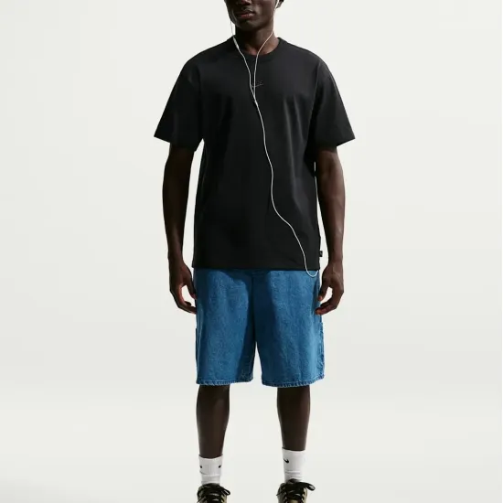 Футболка Nike Sportswear Premium Essentials IH1121-010