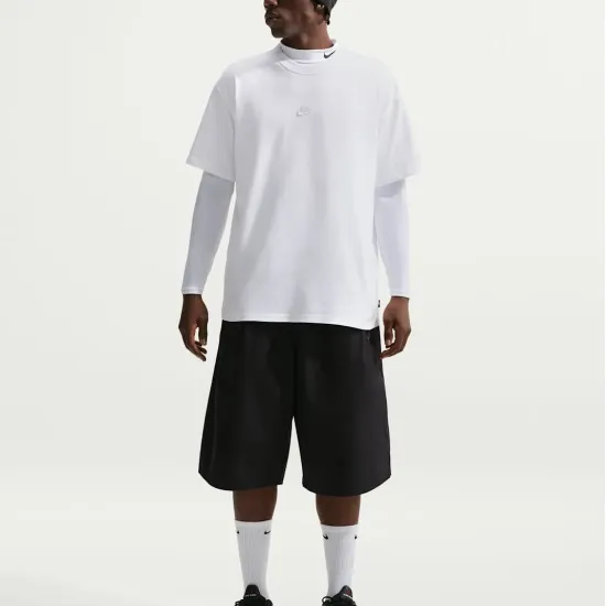 Футболка Nike Sportswear Premium Essentials IH1121-100