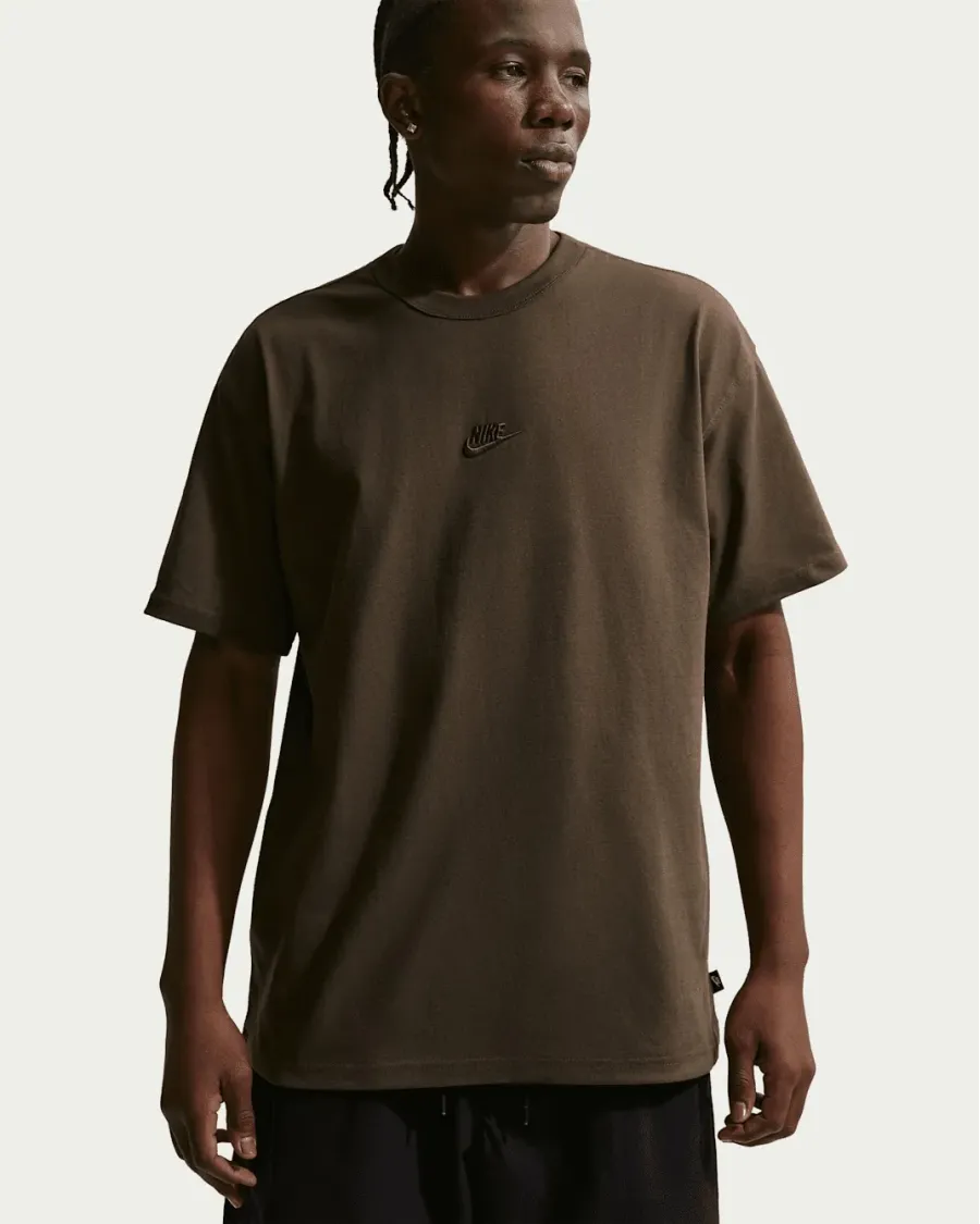 Футболка Nike Sportswear Premium Essentials IH1121-212