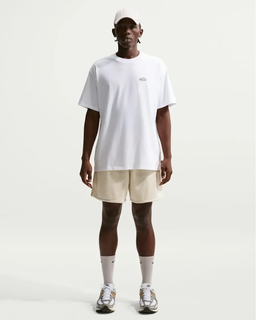 Футболка Nike Sportswear IH1149-100