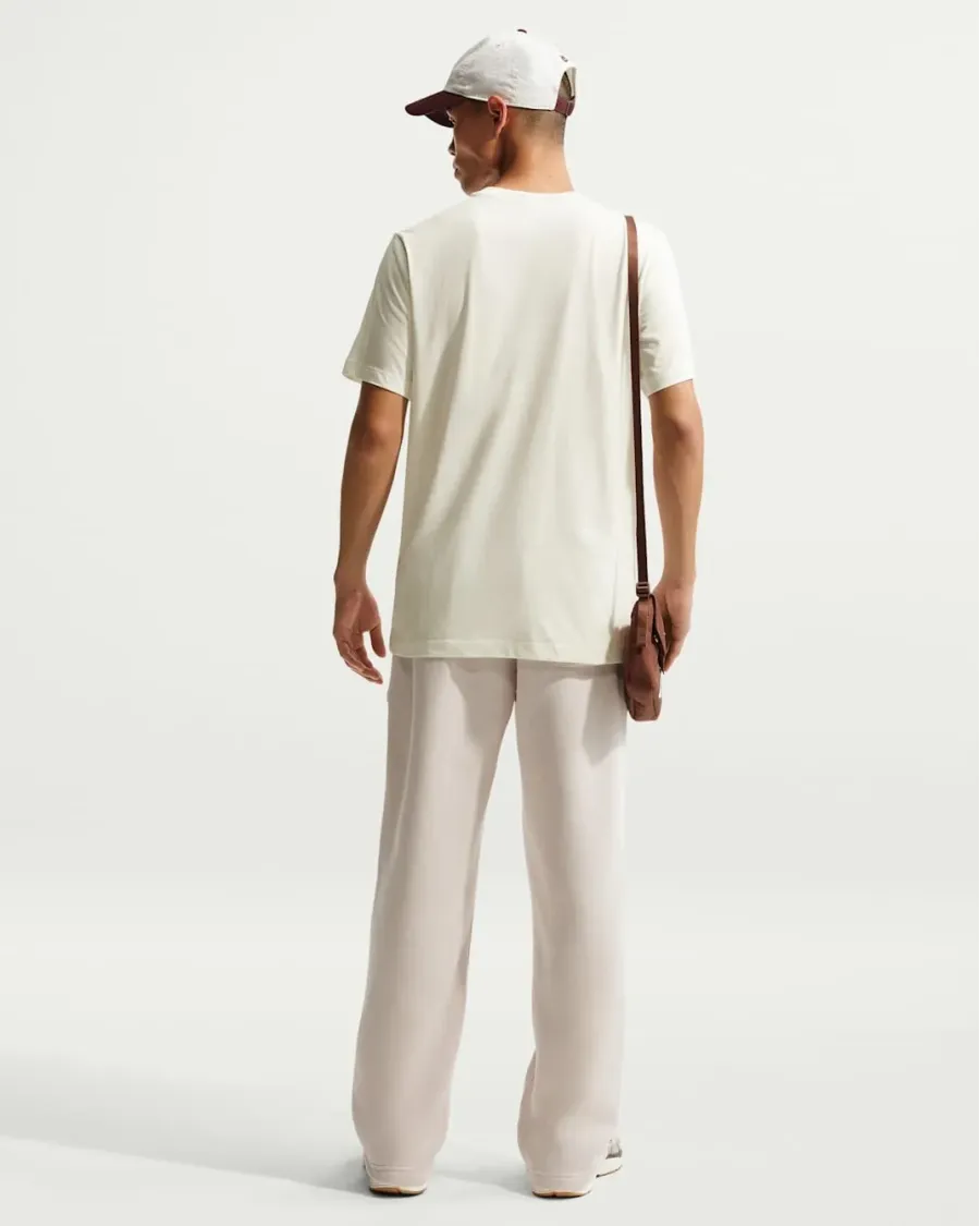 Футболка Nike Cafe Swoosh Mug Tee IH1159-133