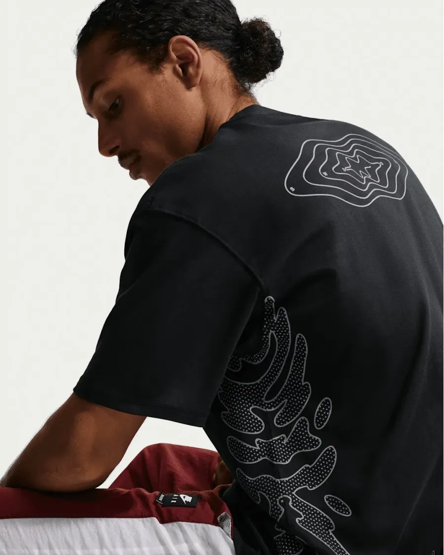 Футболка Nike Sportswear IH1165-010