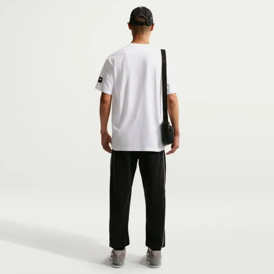 Футболка Nike Sportswear IH1359-100