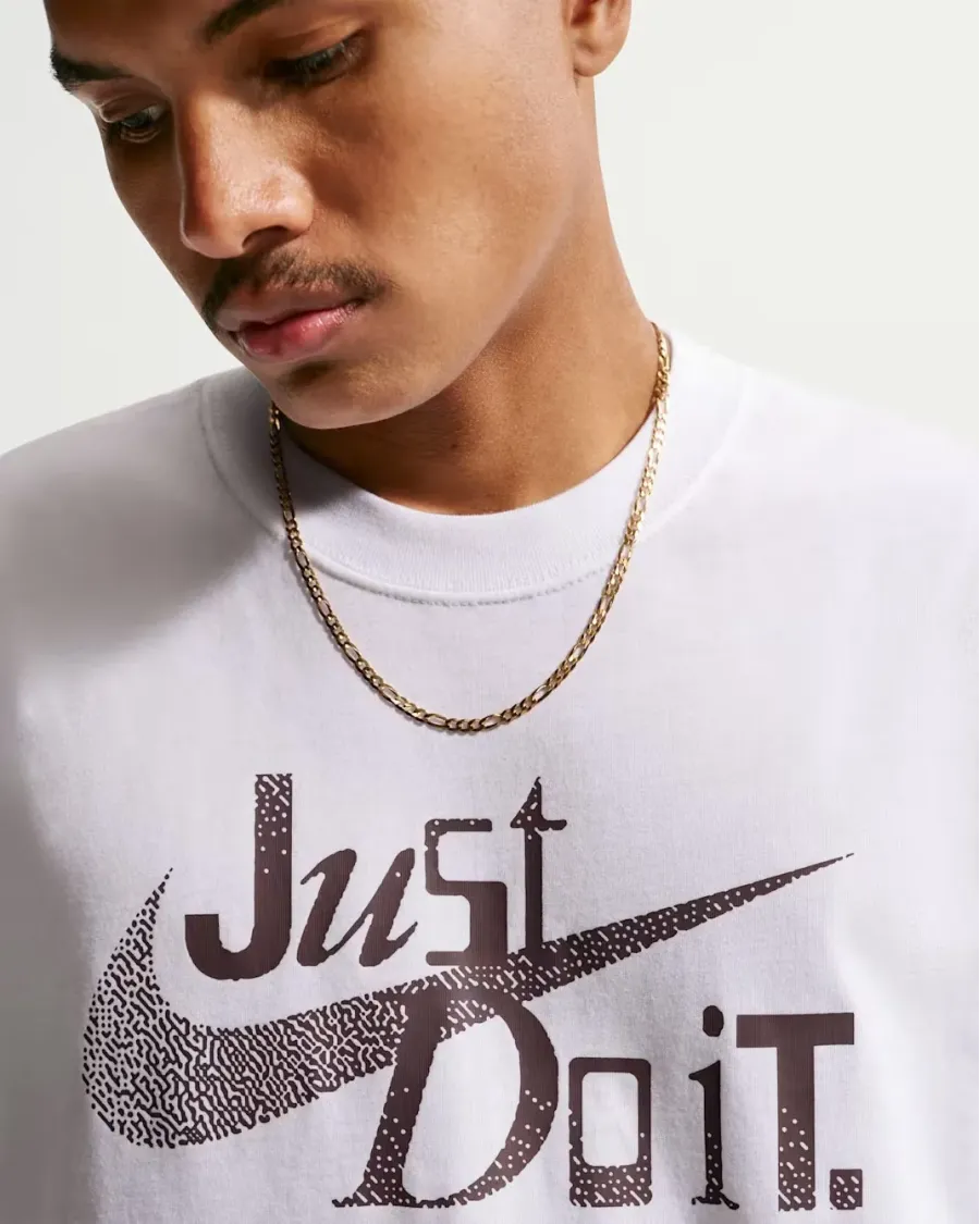 Футболка Nike Sportswear IH1375-100