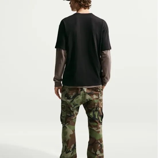 Футболка Nike SB Skate IH1435-100 IH1431-010