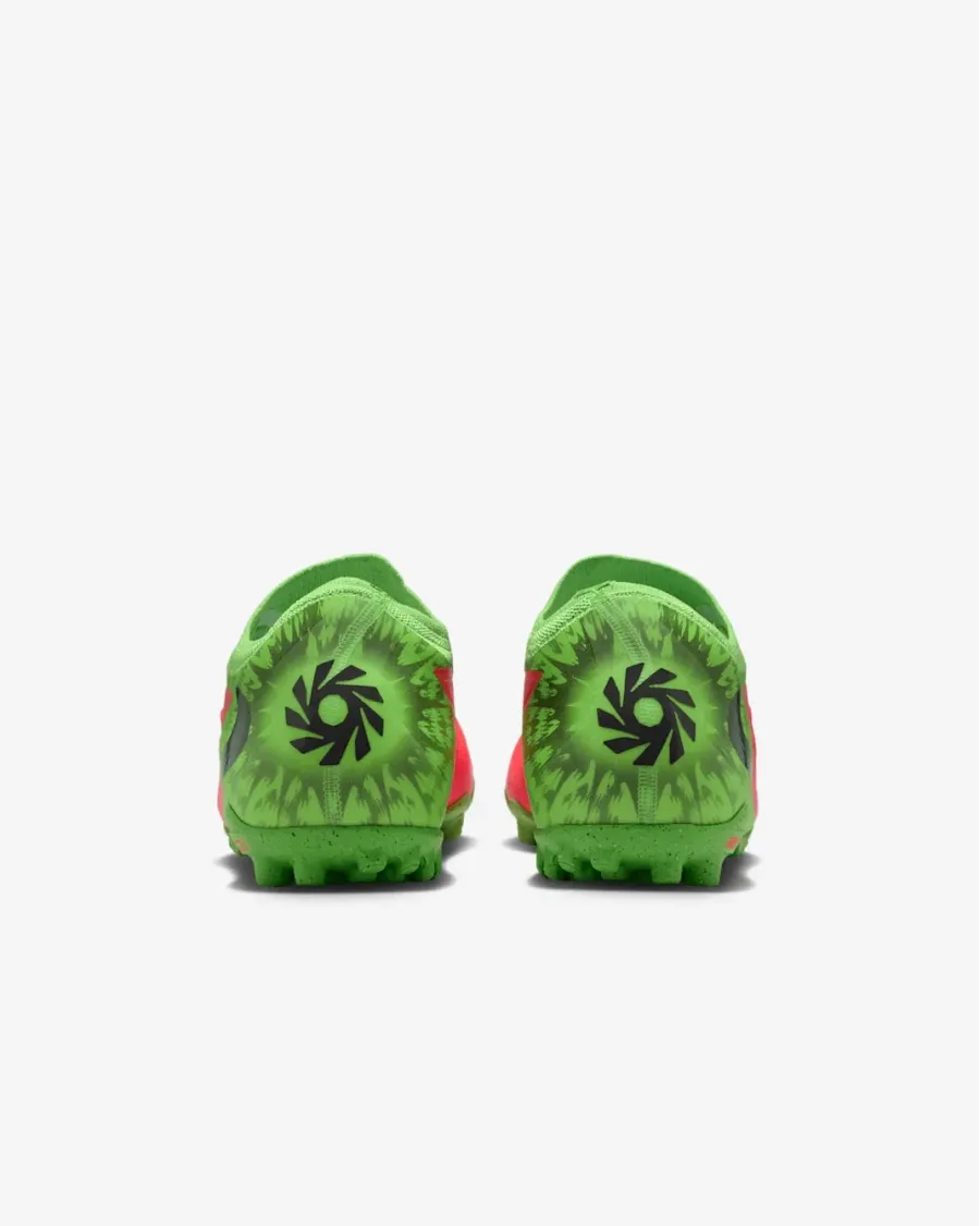 Сороконіжки Nike Phantom 6 Low Pro 