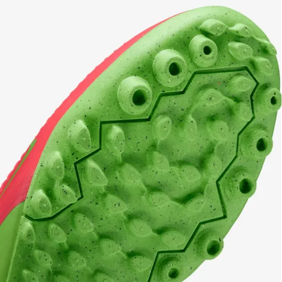 Сороконіжки Nike Phantom 6 Low Pro 