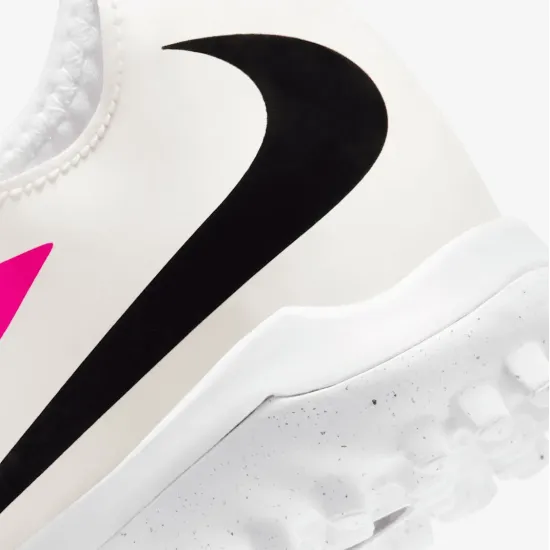 Сороконіжки Nike Phantom 6 Low Academy TF IH1797-901