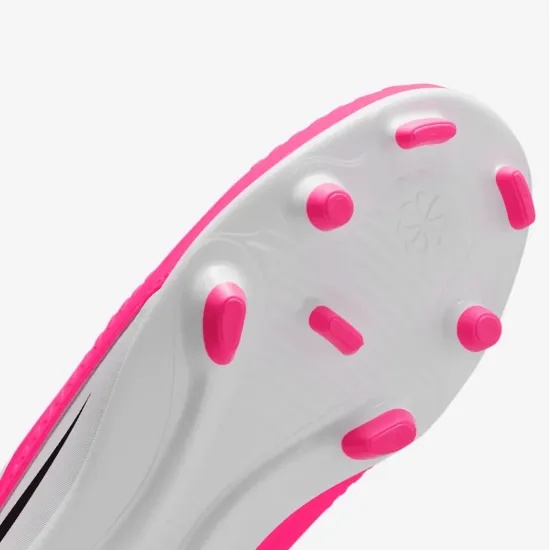 Бутси Nike Phantom 6 Low Club MG IH1800-901