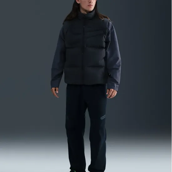 Жилетка Nike Therma-FIT Club Vest IH2368-010