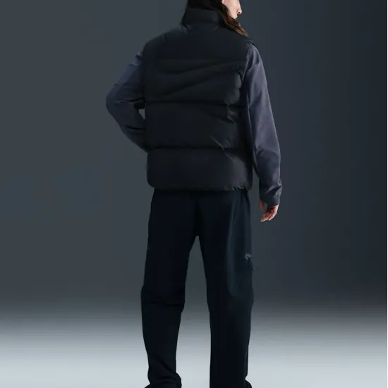 Жилетка Nike Therma-FIT Club Vest IH2368-010