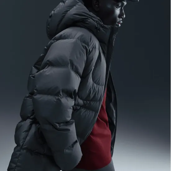 Куртка Nike Sportswear Club Puffer IH2377-010