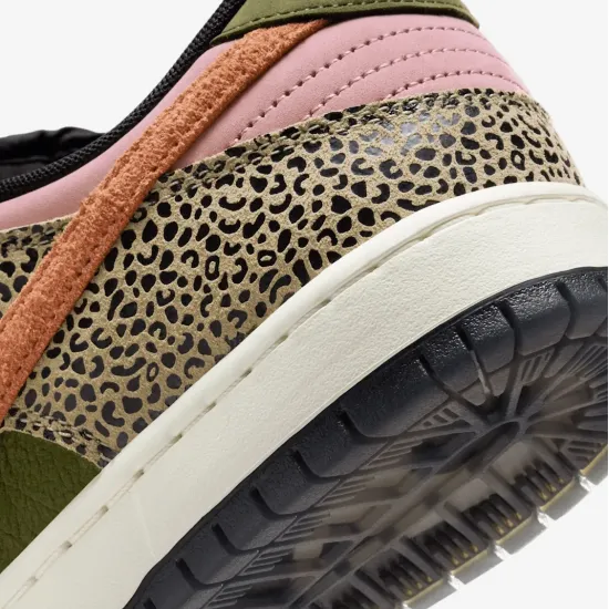 Кросівки Nike SB Dunk Low Pro x Arts-Rec IH3211-200