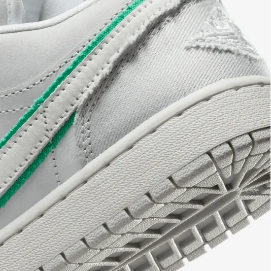 Кросівки Nike Air Jordan 1 Low SE IH3369-077