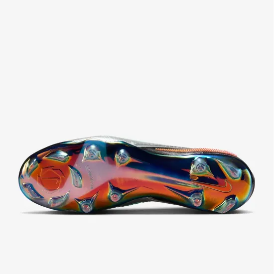 Бутси Nike Phantom 6 Low Elite FG IH3737-001